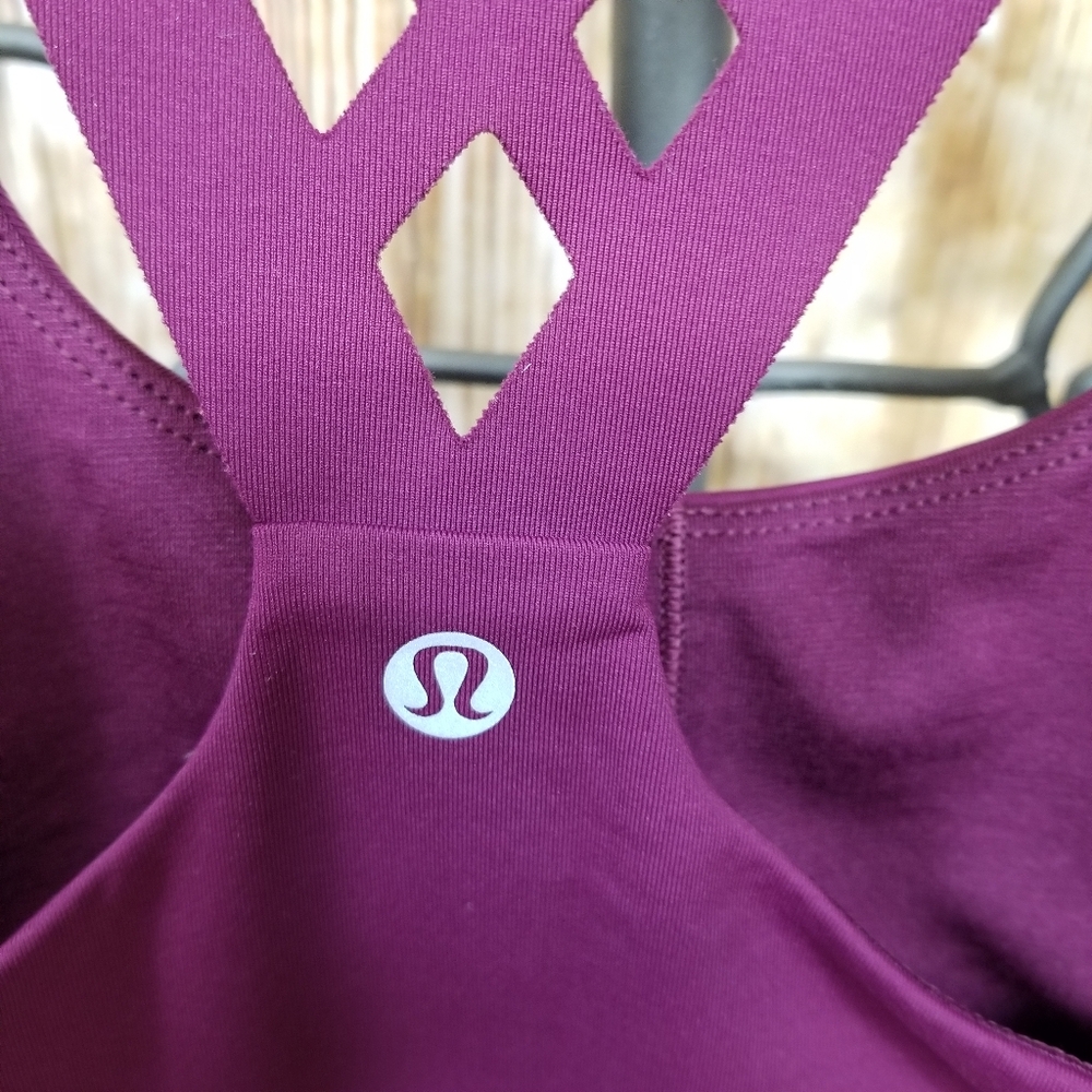 Lululemon FlexyFlex Strappy Longline Chilled Grape Yoga Bra Size 4 - Picture 6 of 8